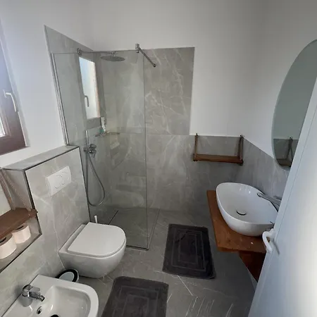 Konukevi Koleci - Mrizi Zanave