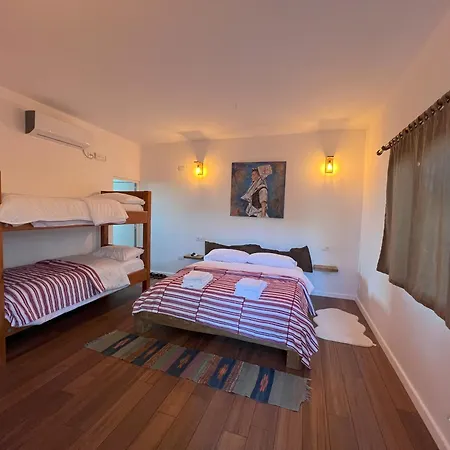 Koleci - Mrizi Zanave Guest house