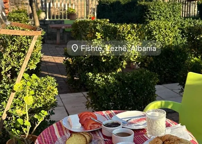 Koleci - Mrizi Zanave بيت ضيافة 3*